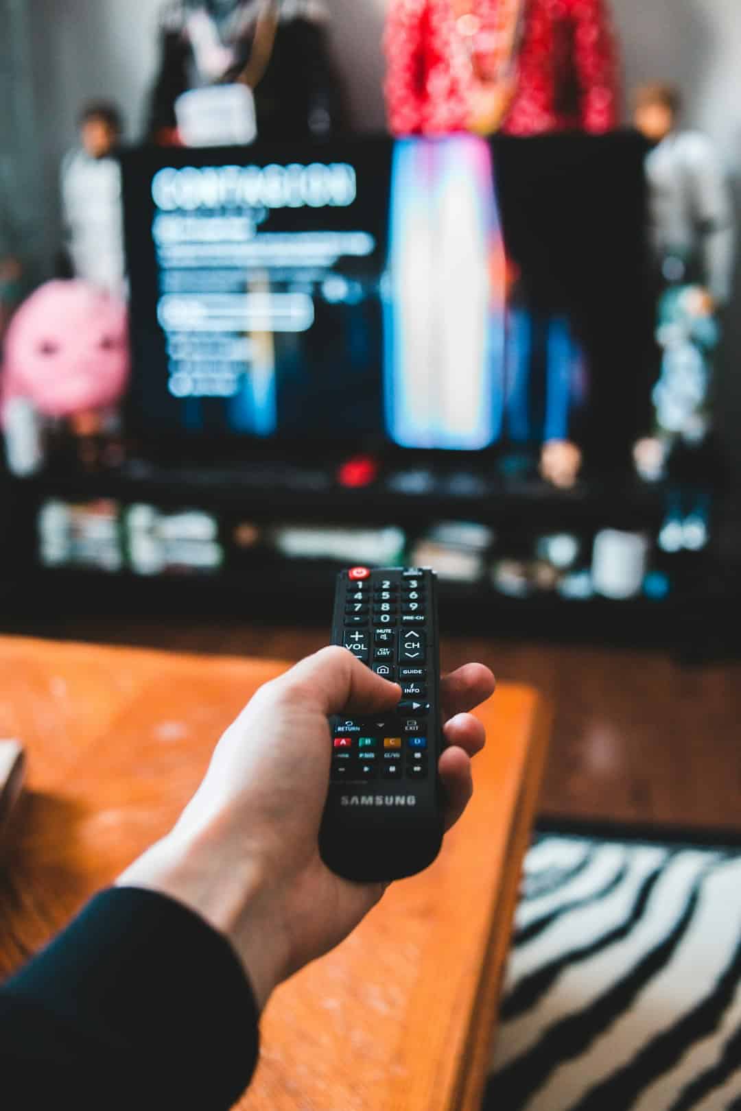 üniversal televizyon kumandası üniversal televizyon kumandası