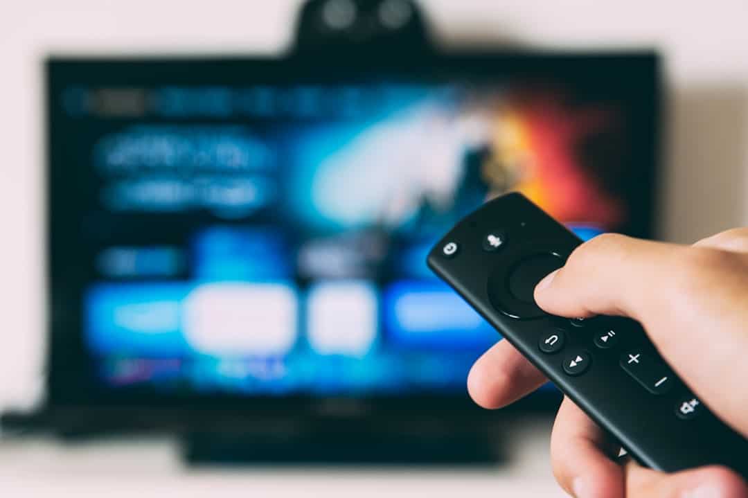Üniversal Televizyon Kumandası: Her Şeyi Kontrol Altında